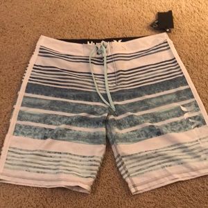 Men’s Hurley brand new swim suit!